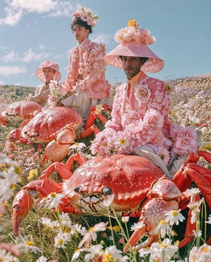 Persona amb paisatge de flors