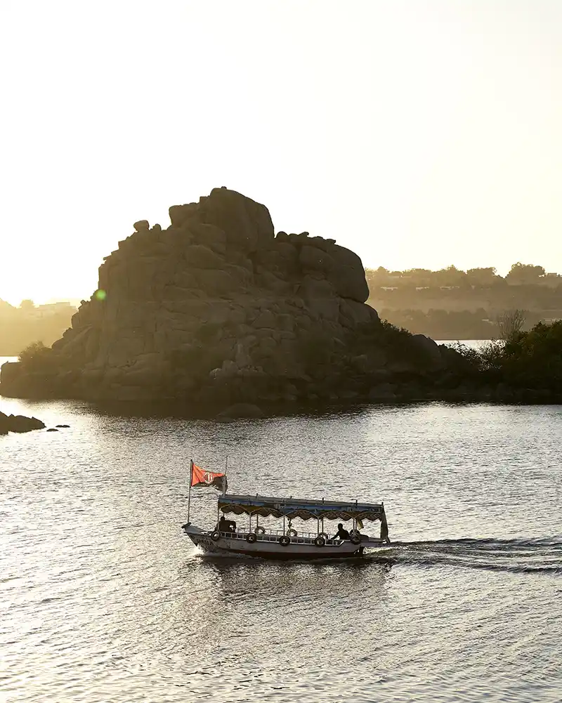 Barco en el río Nilo, Egipto